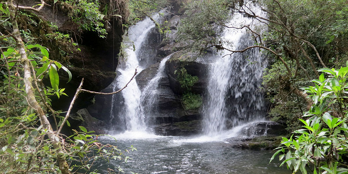 Cachoeira_do_Arco_Iris_Ajuru_Aiuruoca_IMG_0564.jpg