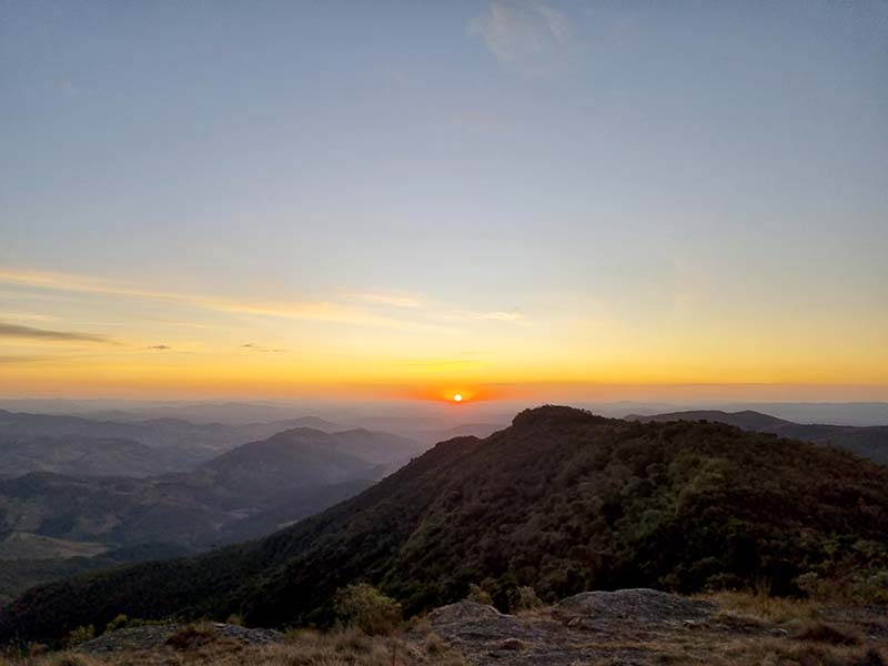 Mirante_do_Por_do_Sol_Ajuru_Aiuruoca_20220711_173233.jpg