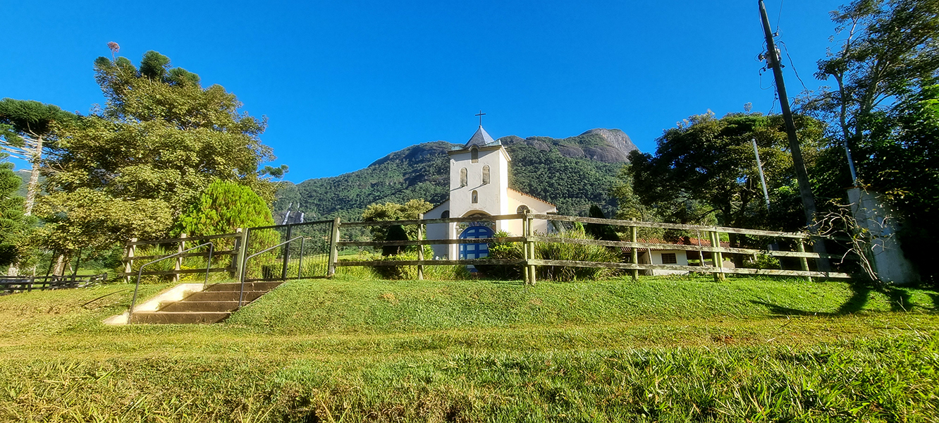 Igreja_da_Pedra_Ajuru_Aiuruoca_20240505_075145.jpg