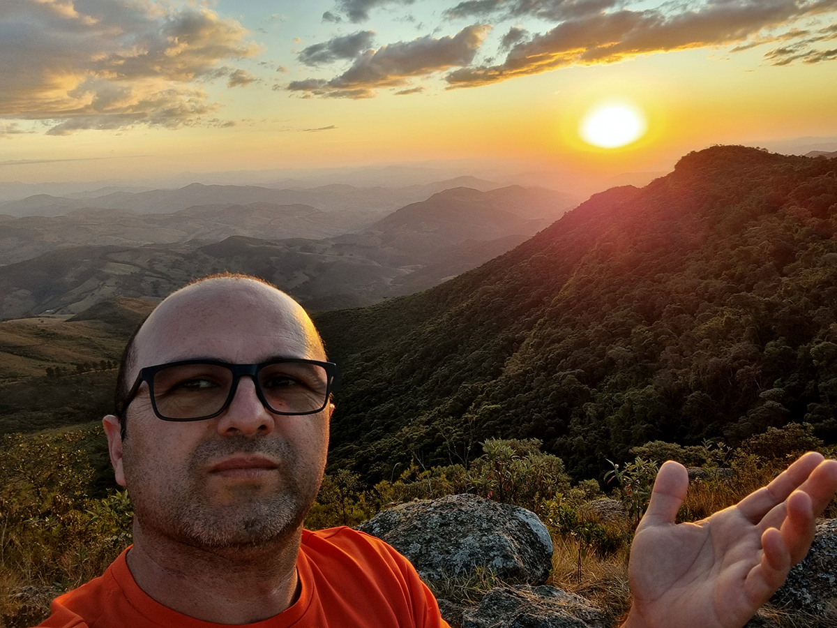 Mirante_do_Pôr_do_Sol_Ajuru_Aiuruoca_20220717_172659.jpg